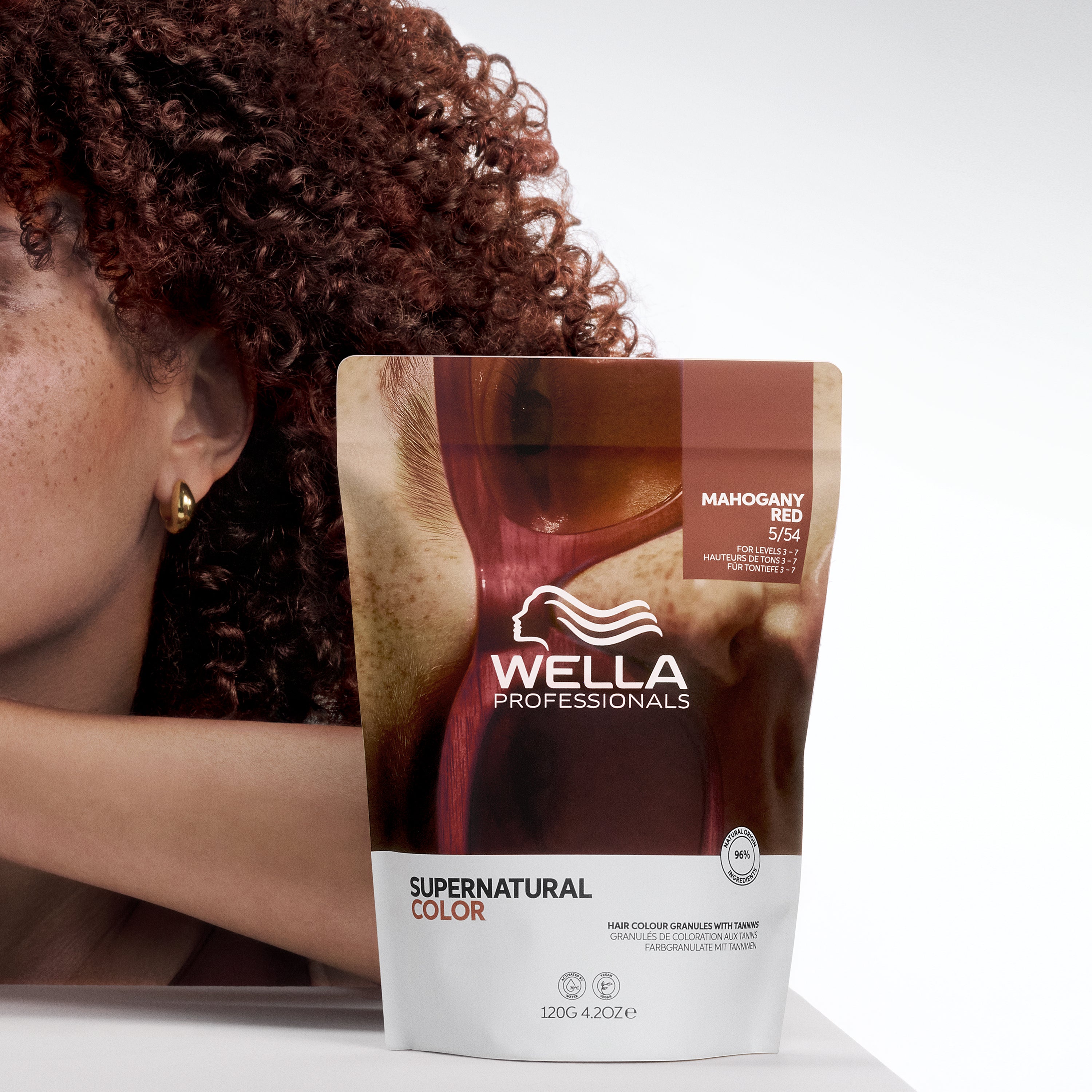 Wella Professionals Supernatural Color 5/54 Mahogany Red (120 g)
